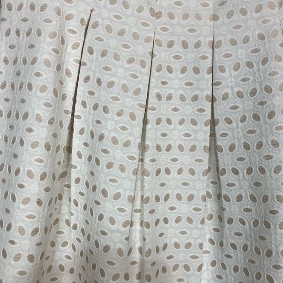 J Howard white ivory beige lace overlay fit and flare short sleeve dress - Picture 3 of 6